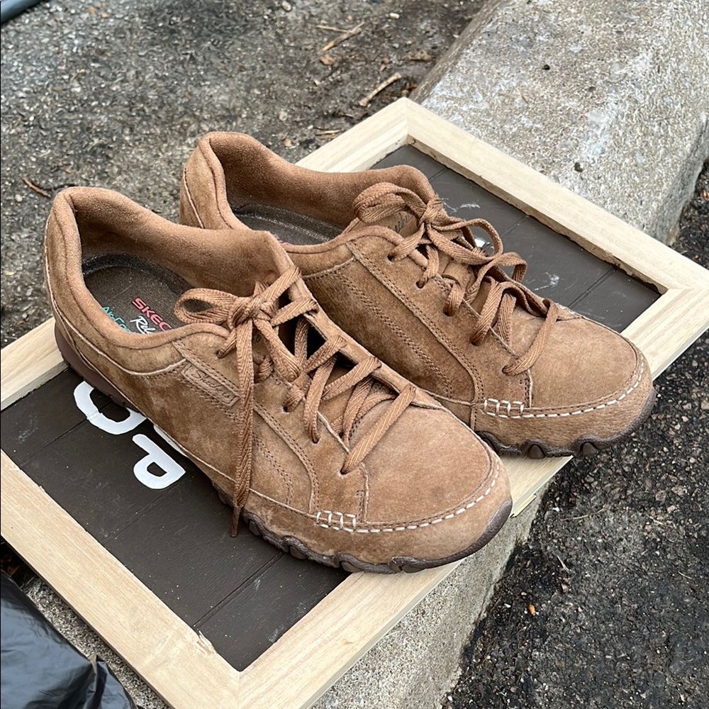 Skechers Brown Casual Sneakers Suede Finish
